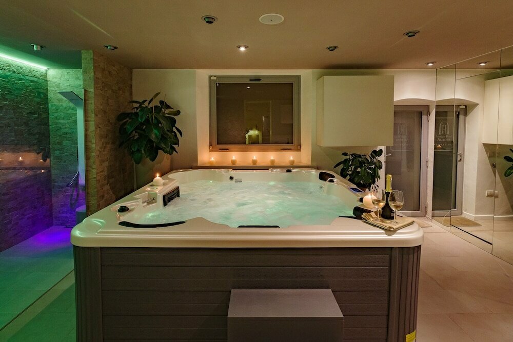 Aurora Boutique Hotel & Private SPA