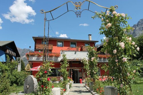 Jolly Residence, Забронировать Отель Отели Бормио 3 звезды, рядом с Канатная дорога Бормио-Чук, 3*