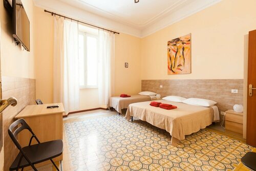 Home In Rome - Furio Camillo, Забронировать Гостевой дом Аппио-Латино Рим