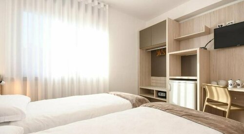 Residence Franca B&B, Забронировать Отель Отели в центре Арко, в центре