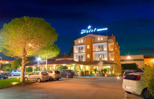 Cristoforo Colombo, Rezervați Hotel Hoteluri în Conero cu mic dejun, Mic dejun