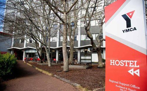YMCA Hostel, Забронировать Хостел Отели Окленда с парковкой, Парковка
