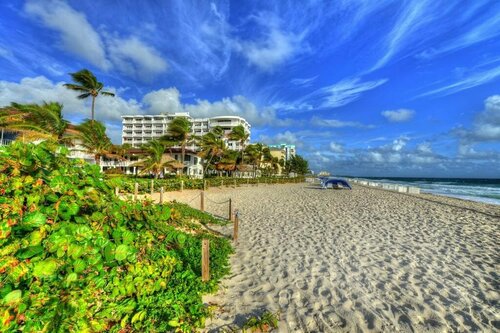 Beachcomber Resort & Club, Забронировать Курортный отель Помпано-Бич Broward County