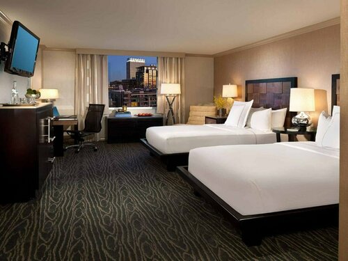 E Central Hotel Downtown Los Angeles, Забронировать Отель Отели Большого Лос-Анджелеса с бассейном, Бассейн