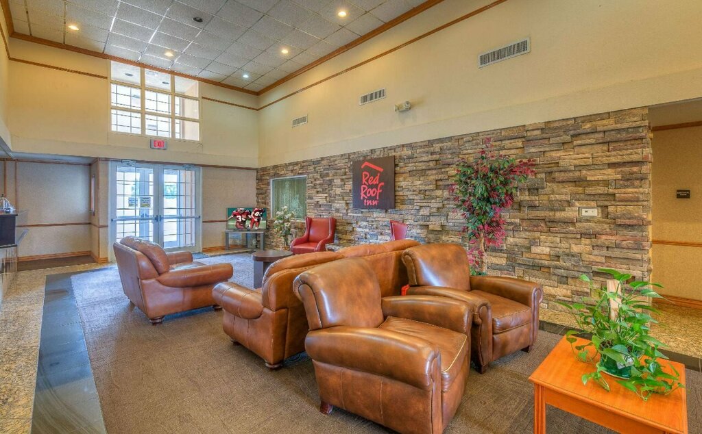 HomeTowne Studios by Red Roof Amarillo West