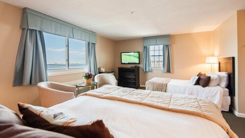 The Inn at Scituate Harbor, Book Bed and Breakfast Hoteller i New England med morgenmad, Morgenmad