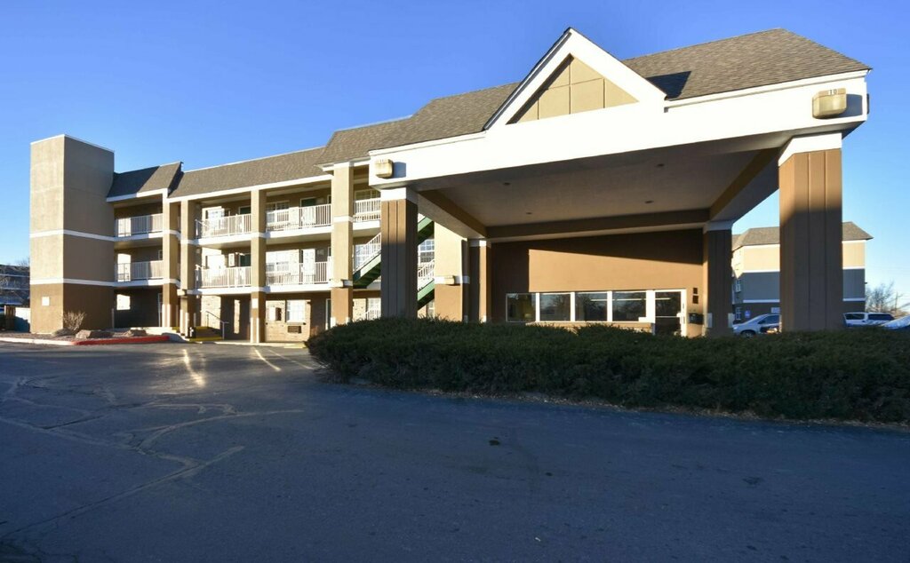 Crossland Denver - Lakewood West