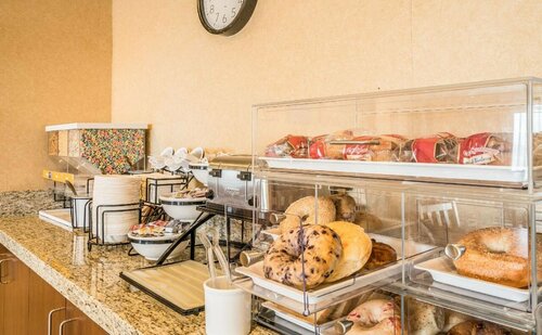 Comfort Inn & Suites, Prenota Hotel Hotel a Oregon con parcheggio, Parcheggio