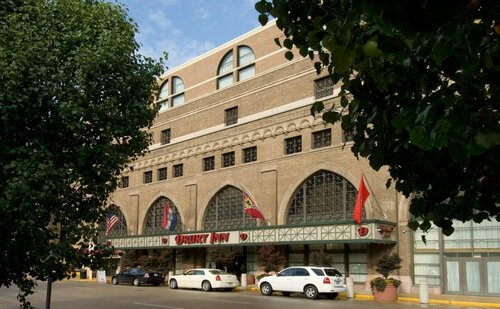 Pear Tree Inn St Louis Convention Center, 预订 酒店 Downtown St. Louis 圣路易斯