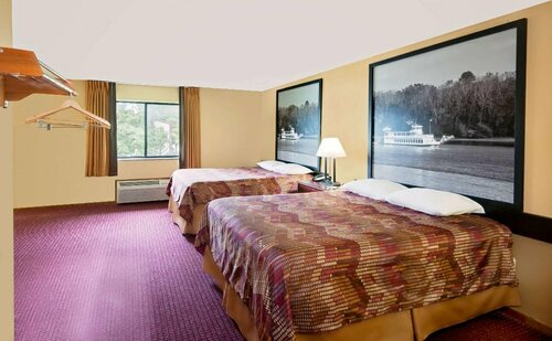 Super 8 by Wyndham Iowa Falls, Prenota Hotel Iowa Falls Iowa