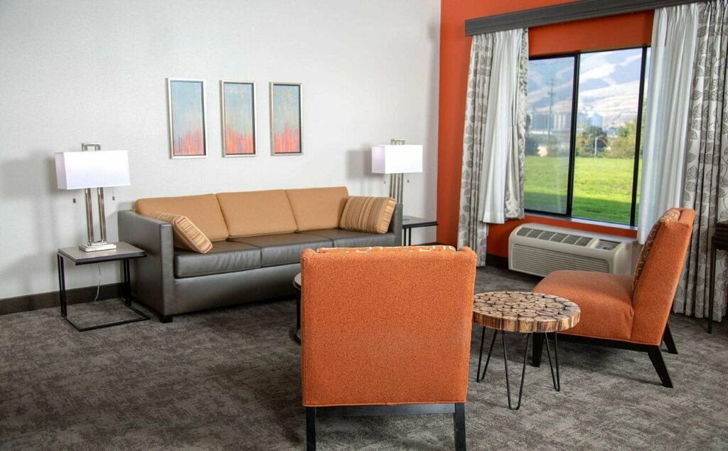 Hells Canyon Grand Hotel