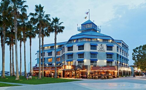 Waterfront Hotel, part of JdV by Hyatt (12381), Забронировать Отель Отели Окленда с бассейном, рядом с Yoshi's, Бассейн