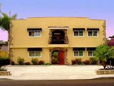 Leucadia Beach Inn, Забронировать Отель Отели Энсинитас с парковкой, рядом с Beacon Beach, Парковка