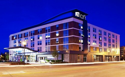 Aloft by Marriott Milwaukee Downtown, Забронировать Отель Милуоки Висконсин