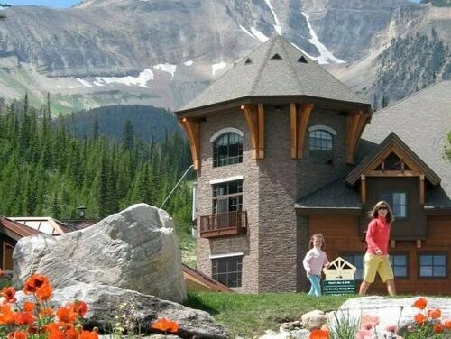 Big Sky Resort Village Center, Prenota Hotel Hotel a Montana con piscina, Piscina