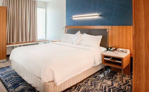 SpringHill Suites by Marriott Houston Baytown, Забронировать Отель Бейтаун Texas Gulf Coast