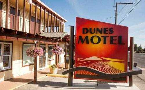 Dunes Motel, Varaa Motelli Edulliset hotellit Bachelor:ssä