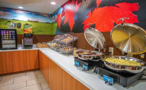 Fairfield Inn Tallahassee North/I-10, Забронировать Отель Таллахасси Панхэндл Флорида