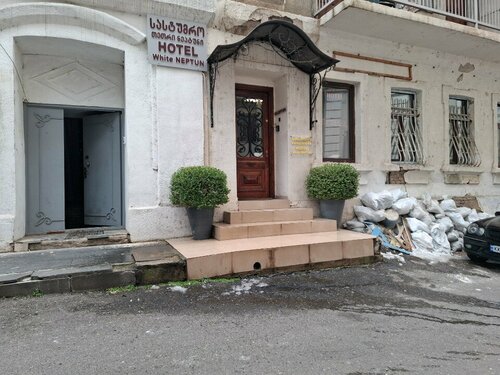 Hotel White Neptun, Забронировать Отель Тбилиси Регион Тбилиси, рядом с Парк 9 Апреля