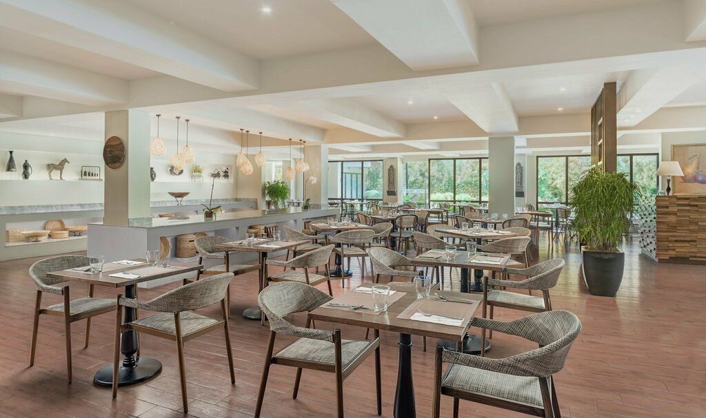 Holiday Inn & Suites Batangas LimaPark by IHG