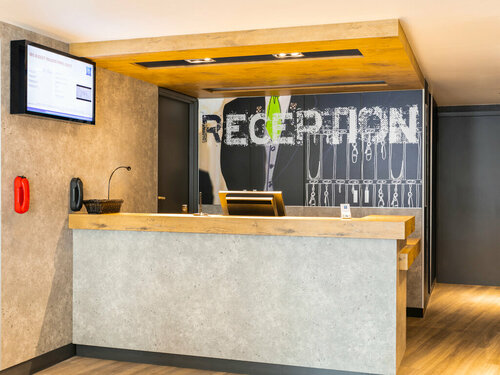 ibis budget Meudon Paris Ouest, Забронировать Отель Отели Мёдон с парковкой, Парковка