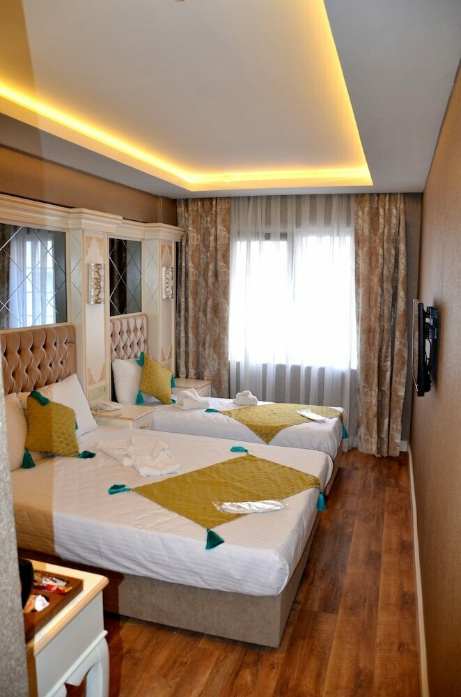 Sun Hotel