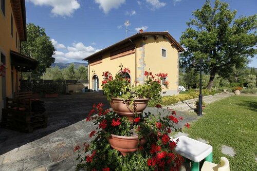 Podere Chiantini, Book Hotel Hoteller i Valdarno med pool, Swimmingpool