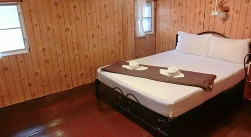 Sangjun Guesthouse, Забронировать Отель Отели Трат с парковкой, Парковка