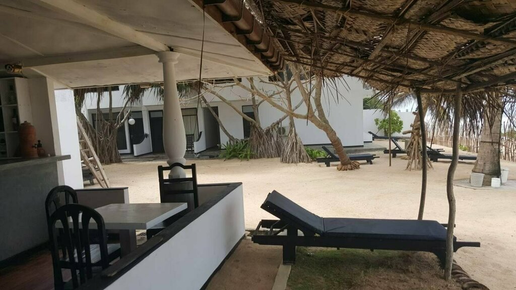 Cinnamon Beach Inn