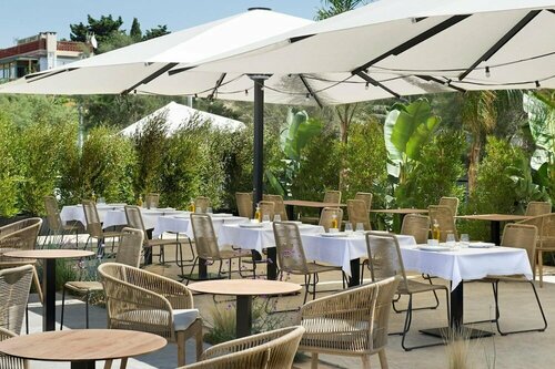 Hotel Boutique dONNA, Забронировать Бутик-отель Кастельдефельс Baix Llobregat, рядом с Британская школа Барселоны