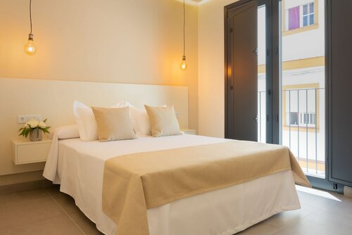 Hostal La Mina, Забронировать Отель Отели Конил-де-ла-Фронтера с парковкой, Парковка