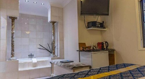 Villa Della Rosa, Prenota Hotel  