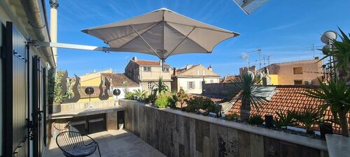 Loveroom La Garçonn'hyeres, Забронировать Отель Йер Var coast, рядом с Hyeres Casino