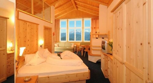 Hotel König Laurin, Забронировать Отель Отели Сан-Дженезио-Атезино с парковкой, Парковка
