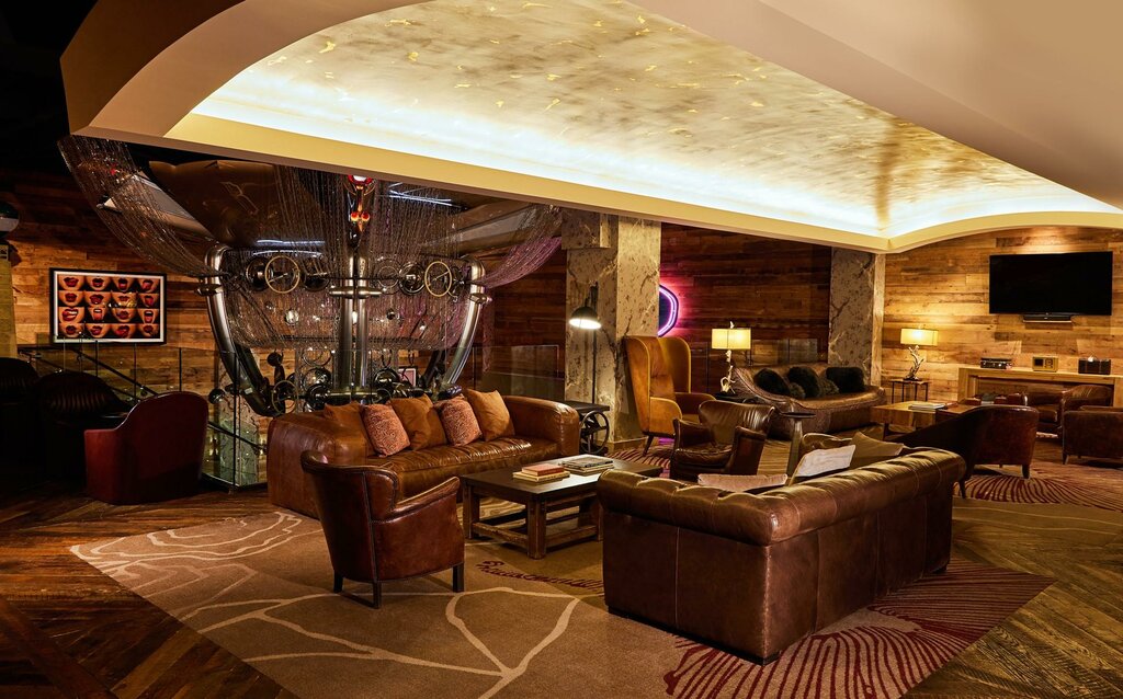Bobby Hotel