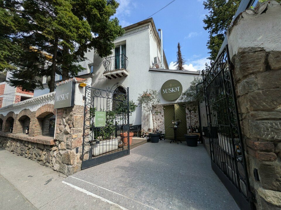 Hotel Dum by Muskat