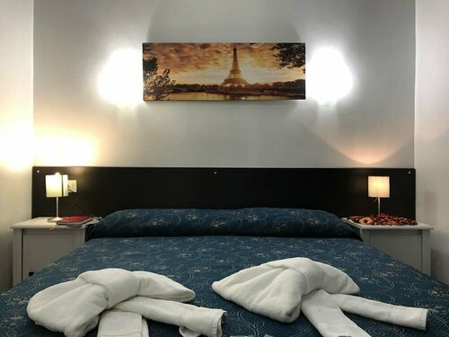Locanda Otello, Book Hotel Roms hovedbanegård Termini 