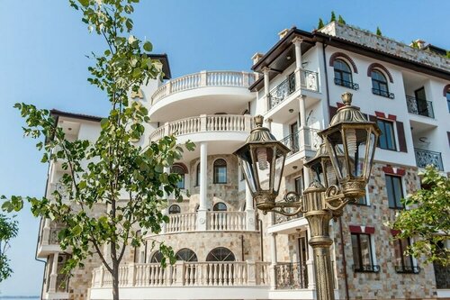 Artur VIP Residence Club, Забронировать Отель Отели Свети-Влас с бассейном, Бассейн