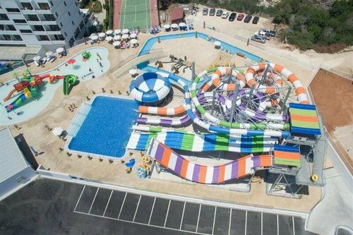 Tofinis Hotel, Boek Hotel 4-sterren hotels in Famagusta, 4*