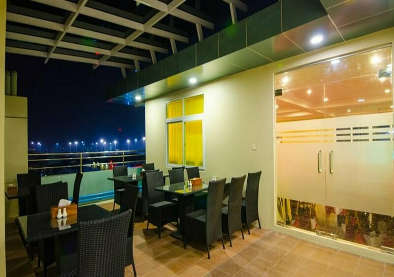 Grace Treasure Hotel