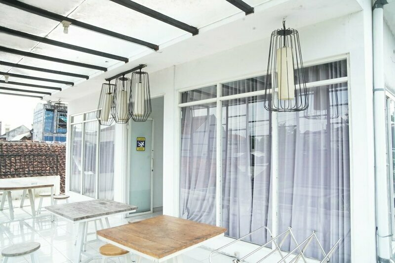 Nau Hostel