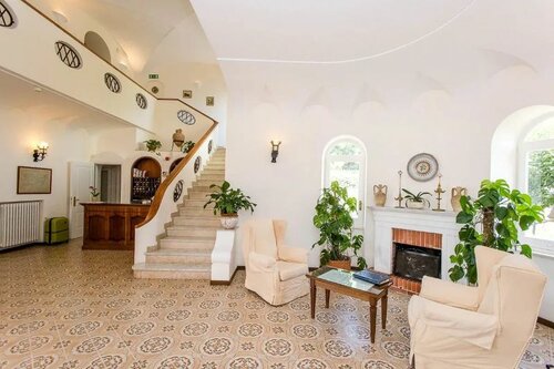 Hotel Villa Sarah, Reserva ahora Hotel Hoteles en Capri con comidas, Media/completa pensión