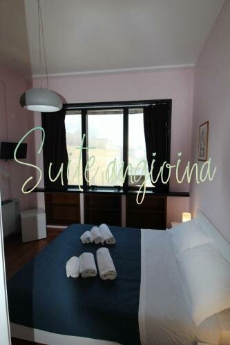Suite Angioina, Забронировать Отель Галлиполи Саленто