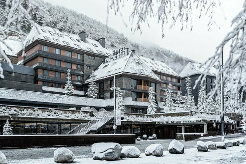 Hotel Val De Neu, Boek Hotel Naut Aran 
