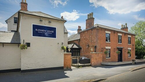 OYO Blenheim House, Book Hotel SPA-hoteller i Derby, SPA