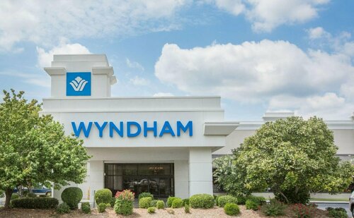 Wyndham Riverfront Little Rock, Prenota Hotel  