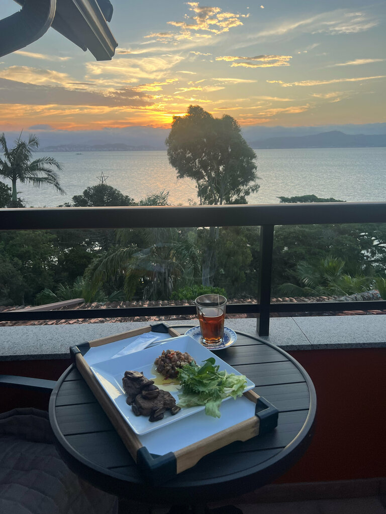 Suítes com Vista Panorâmica de Florianópolis