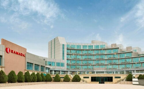 Ramada by Wyndham Baku, Забронировать Отель Бизнес-отели Сабаиль, 4* 5*