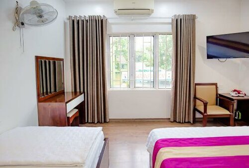 Phuong Nam Hotel Aeon Mall Long Bien, Забронировать Отель Муниципалитет Ханой Вьетнам