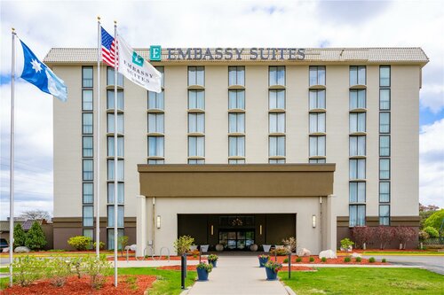 Embassy Suites by Hilton Bloomington/Minneapolis, Prenota Hotel Bloomington Minnesota